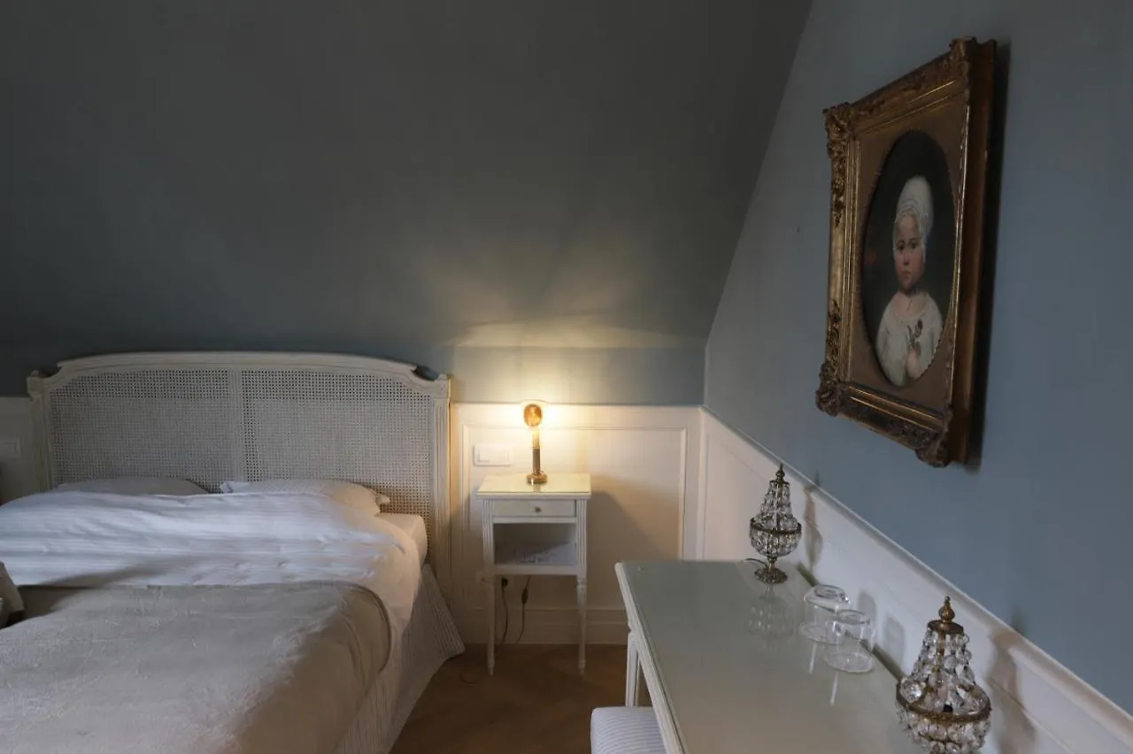 Guesthouse Mirabel Brugia Pensjonat