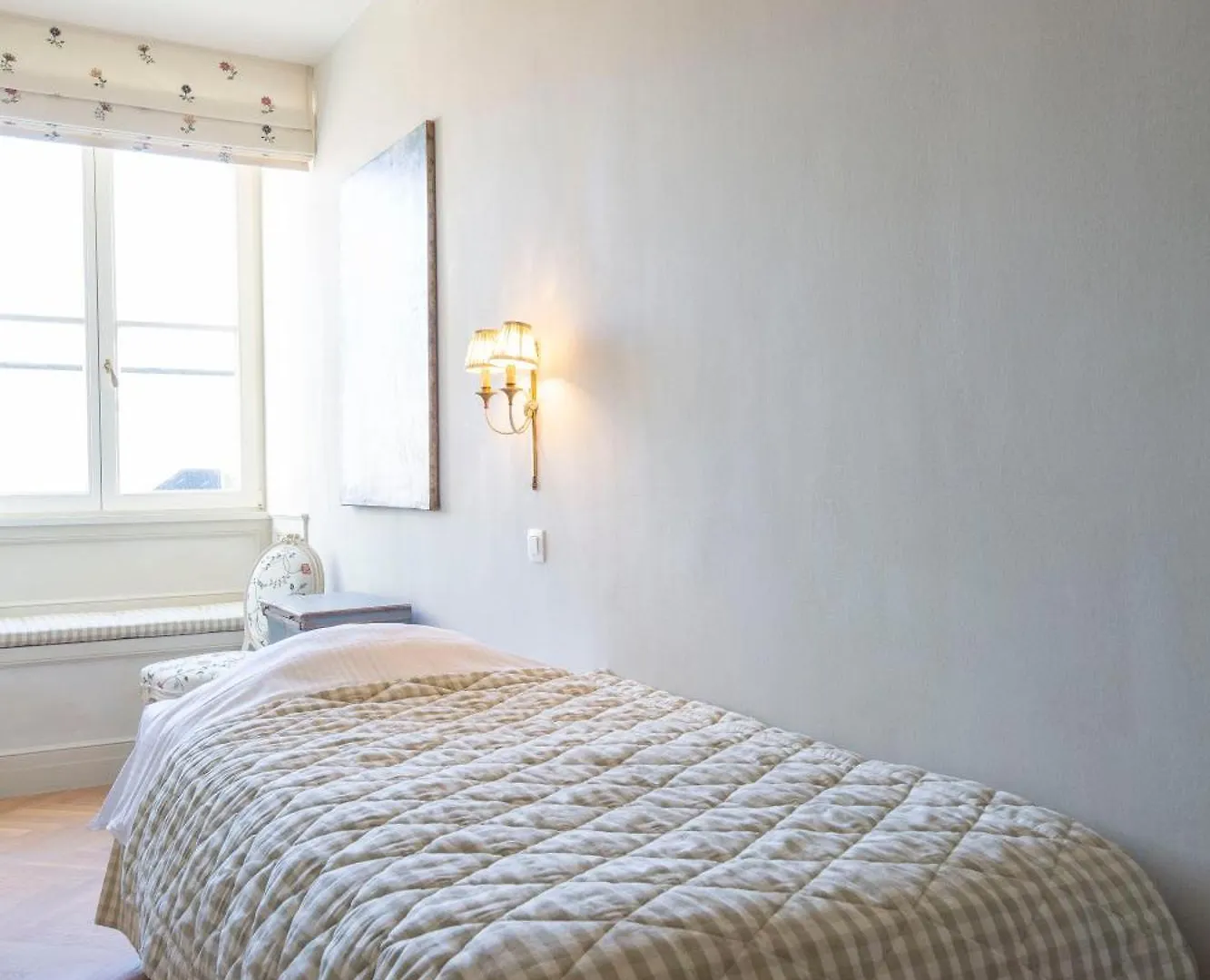 Guesthouse Mirabel Μπριζ 4*,